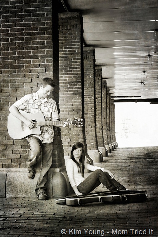 [Dillon-and-Leea-01-bw-version-2-web%255B6%255D.jpg]