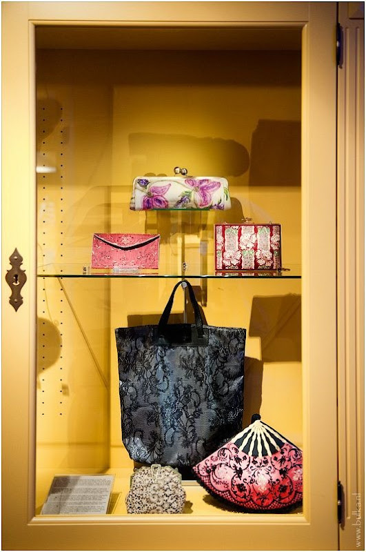 museum-bags-amsterdam-1 museum-bags-amsterdam-1