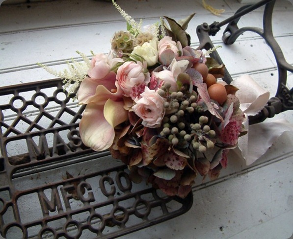 early_fall_bouquet-710x560 saipua early_fall_bouquet-710x560 saipua