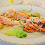 Homard de Chausey, sauce au vin jaune, pomme de terre fumée, chou