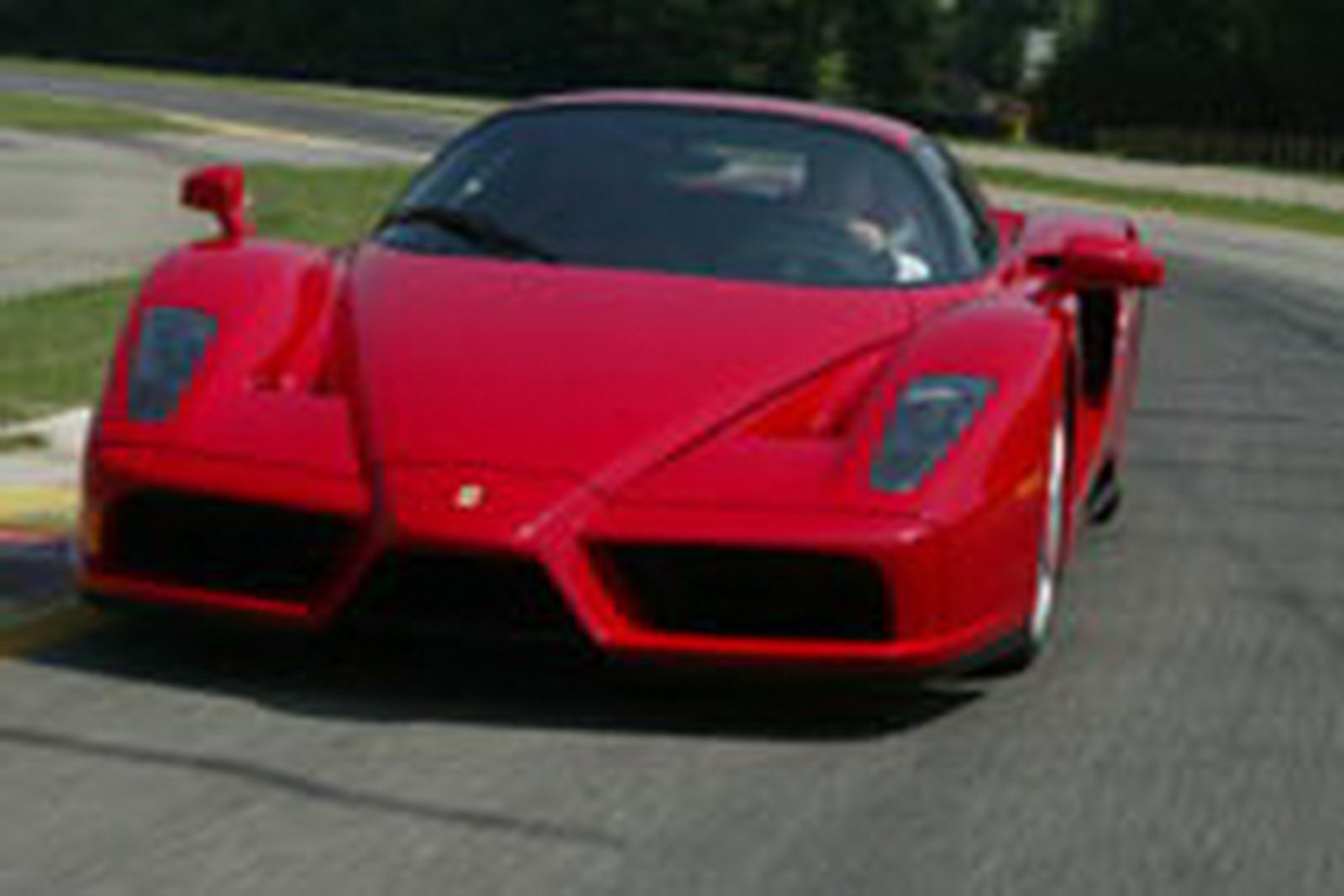[Ferrari-Enzo-485.jpg]