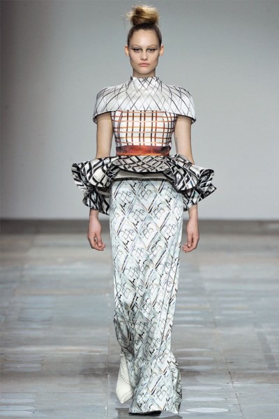 [mary_katrantzou4-400x600%255B3%255D.jpg]