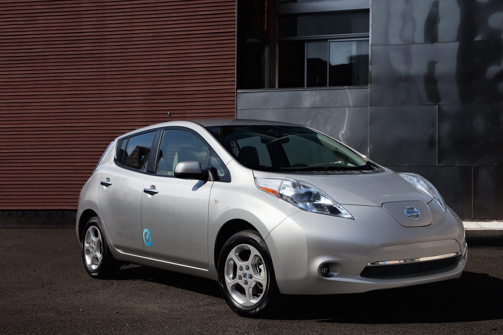 [Nissan-Leaf-9%255B2%255D.jpg]