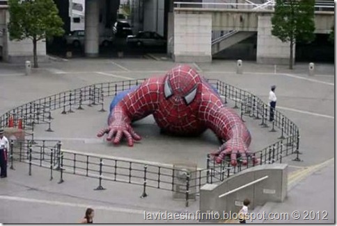 really-giant-spidey