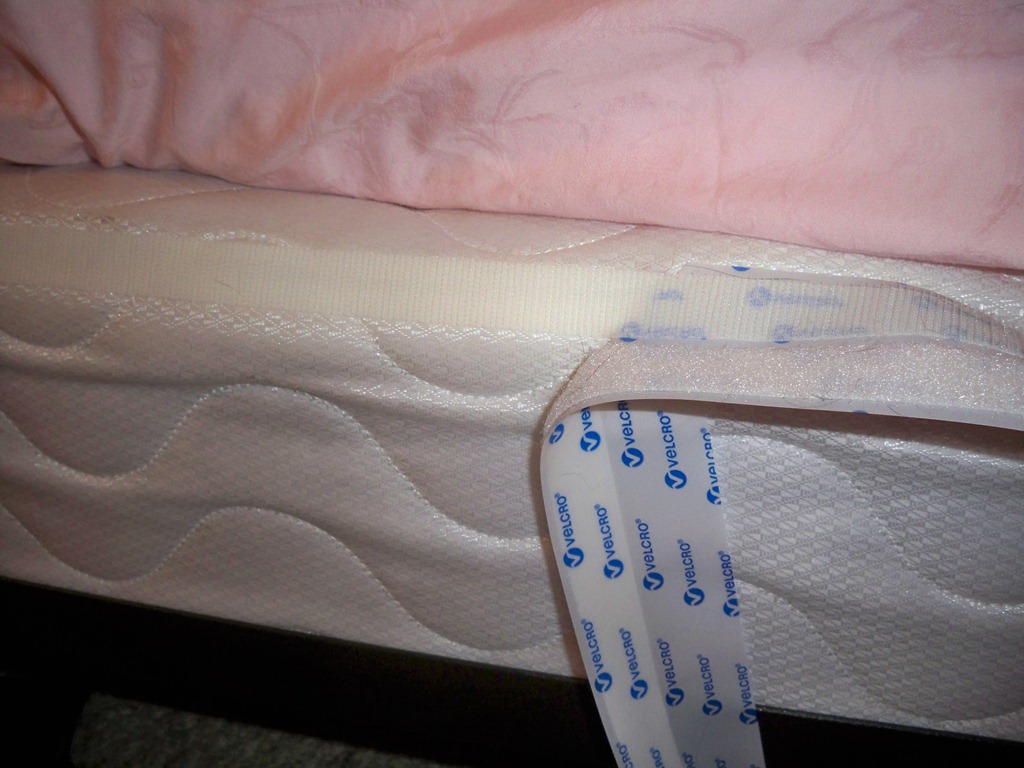 [Bedskirt-13.jpg]