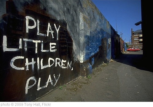 'Space to Play' photo (c) 2009, Tony Hall - license: http://creativecommons.org/licenses/by-nd/2.0/