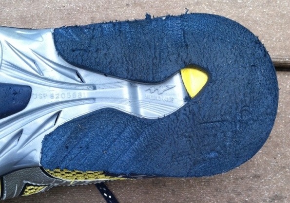 [Mizuno%2520Ronin%25202%2520-%2520heel%255B4%255D.jpg]