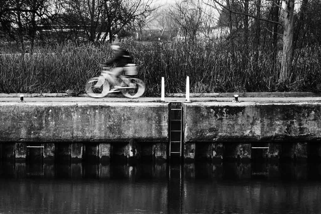 [Along-the-Riverbank%255B4%255D.jpg]