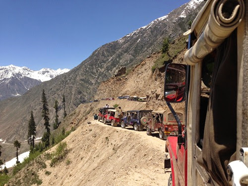 jeep ride to Lake Saiful Muluk