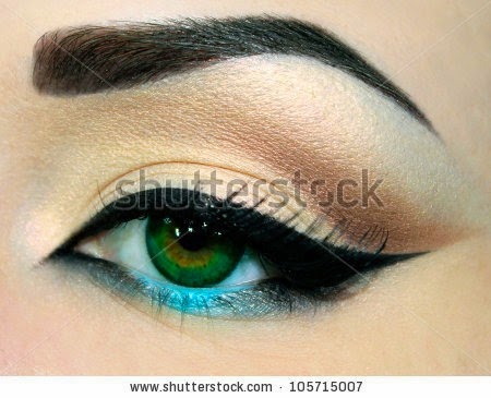 [stock-photo-eye-make-up-105715007%255B3%255D.jpg]