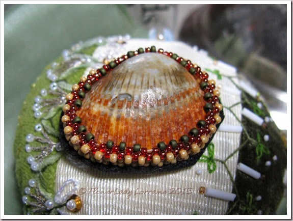 04-15-beaded-shell