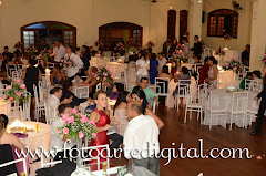 Fotos do evento Taiane e Tadeu. Foto numero 3606 do estudio Foto Arte Digital, de Itaborai, RJ, que faz fotografia de casamentos (fotos de casamento), fotos de aniversario (fotografia de aniversario), fotos de 15 anos, fotos de criancas (fotografia infantil), fotos de eventos sociais, videos de casamento, videos de 15 anos, videos de making-of, videos de aniversario, video infantil (video de criancas) e videos de eventos sociais. Fotojornalismo e videojornalismo em Itaborai, RJ.