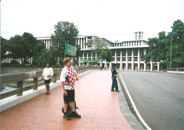 [indonesia173.jpg]