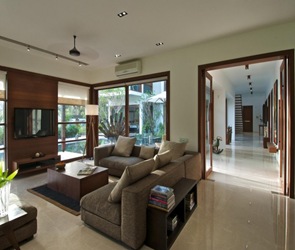 Salon moderno con muebles de diseño