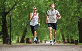running_2095940b
