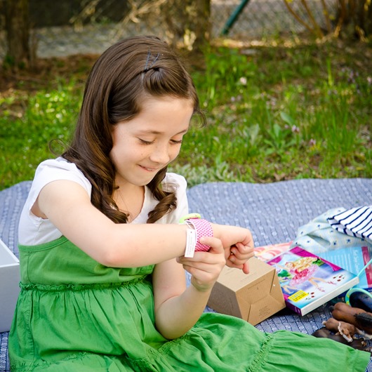 [Opening%2520Presents-19%255B4%255D.jpg]