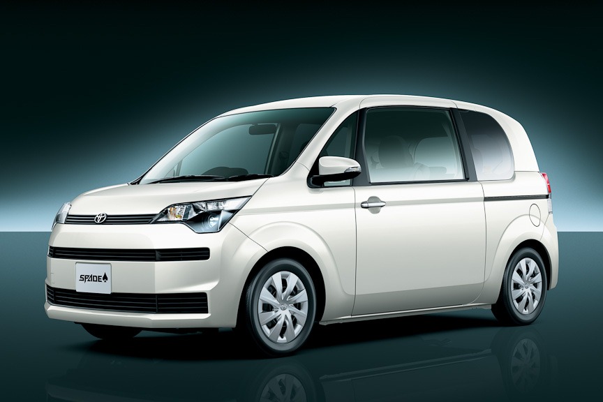 [2013-Toyota-Spade-8%255B3%255D.jpg]
