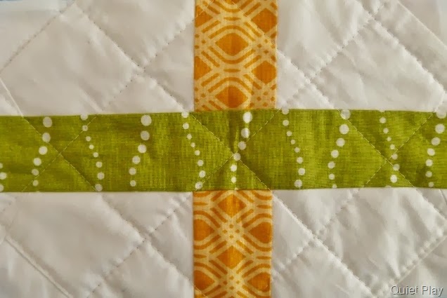 [Cross%2520Hatched%2520Quilting%2520Front%255B6%255D.jpg]
