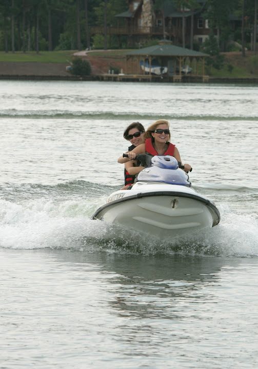 LakeSinclair.jetski2.jpg
