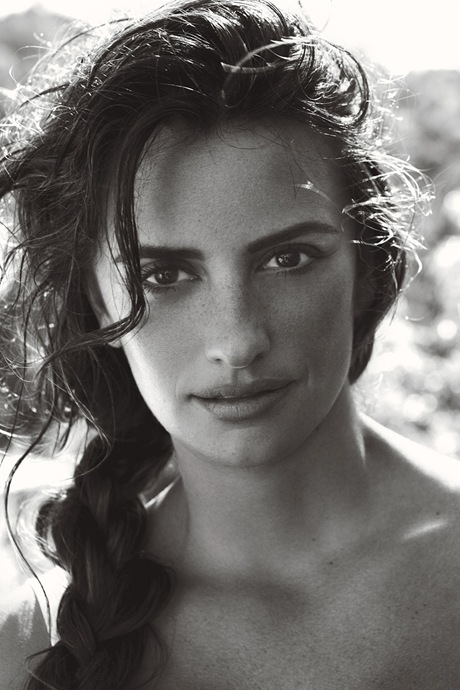 Penelope Cruz - Vogue US June 2011 - 3