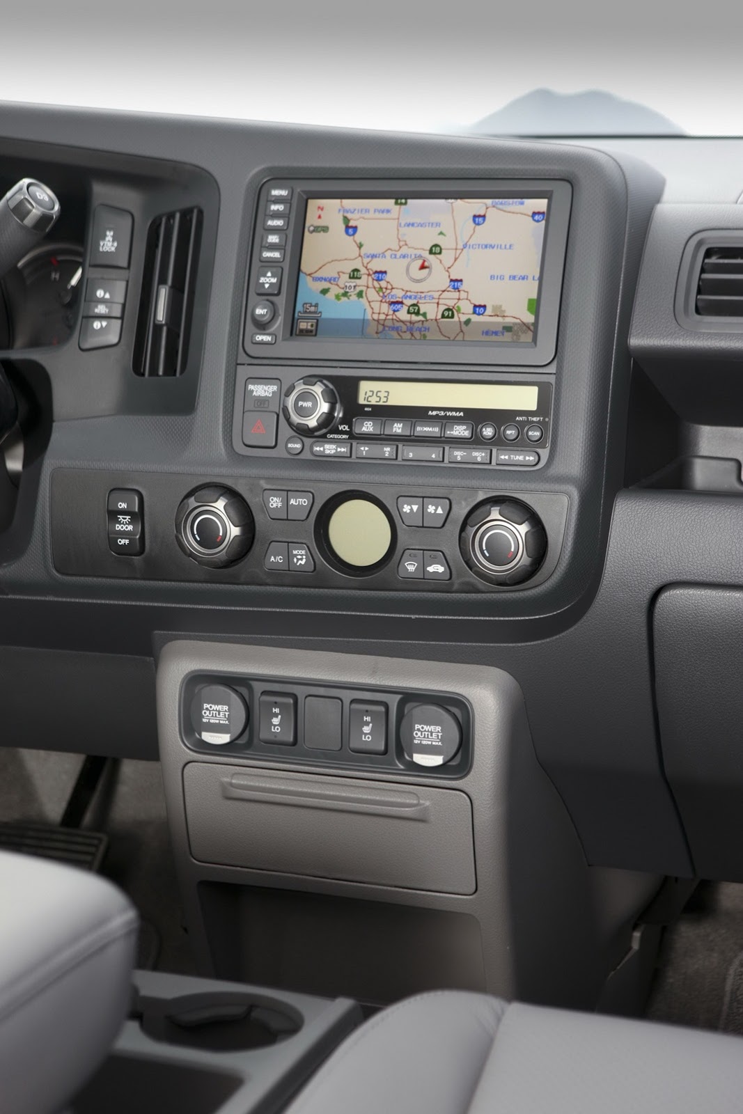 [2014_Honda_Ridgeline_RTL_13%255B3%255D.jpg]