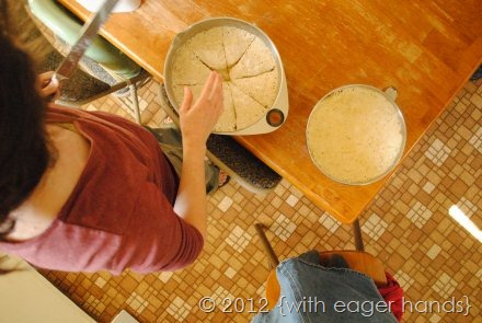 [cutting%2520the%2520bread%2520dough%2520for%2520pizzas%255B2%255D.jpg]