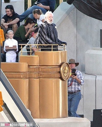 Donald Sutherland Az éhezők viadala Futótűz forgatásán 02