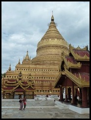 Myanmar, Bagan, Shwezigon Pagoda, 7 September 2012 (1)