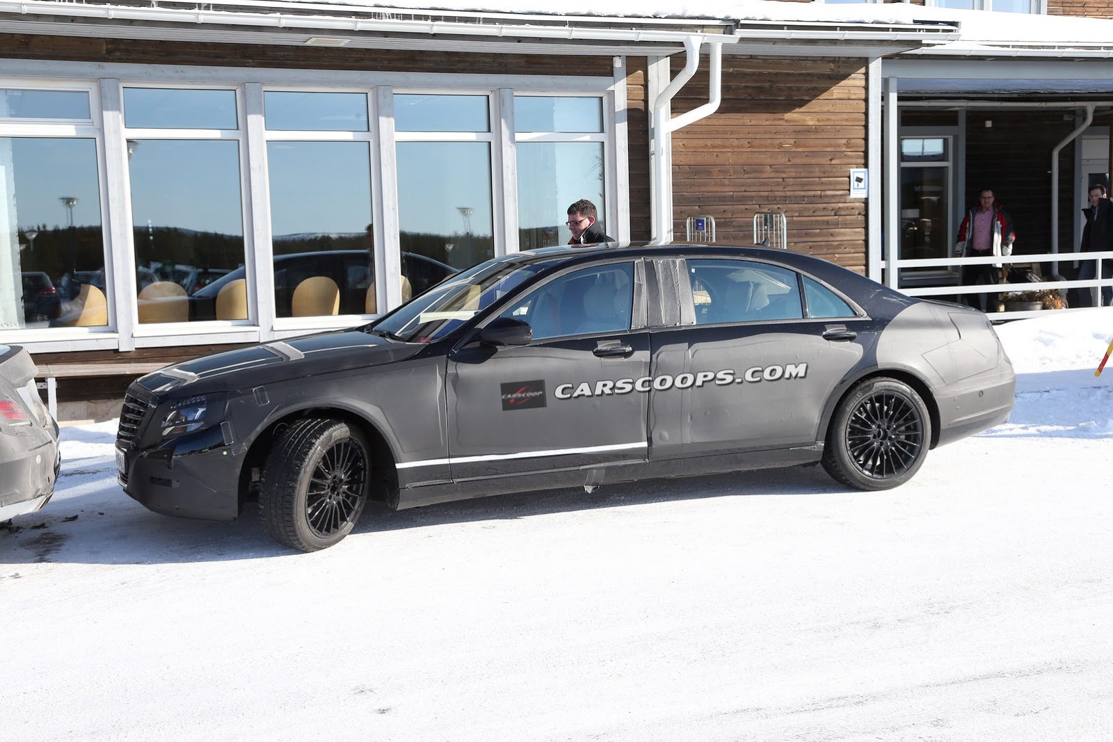 [New-Mercedes-Benz-S600-Pullman-2%255B3%255D.jpg]