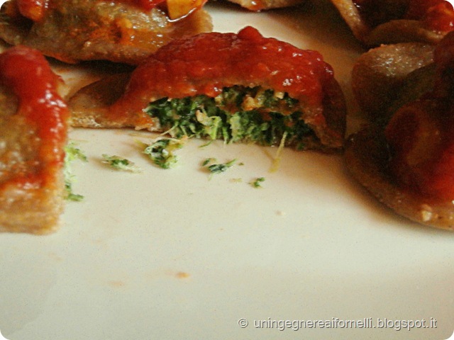 ravioli pasta merluzzo biete farina segale mais frumento integrale olive pomodoro ricotta cheese cod chards ravioli pasta merluzzo biete farina segale mais frumento integrale olive pomodoro ricotta cheese cod chards