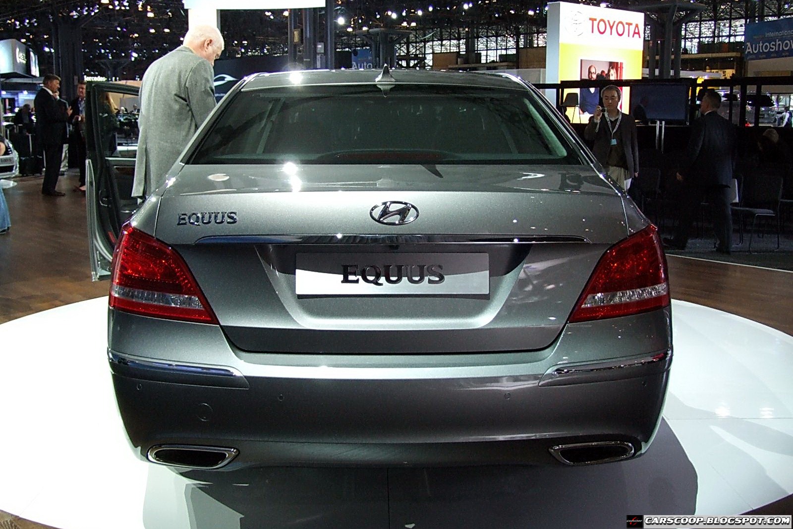 [Hyundai-Equus-6%255B2%255D.jpg]