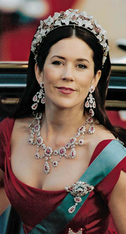 [covergirls3%255B2%255D.png]