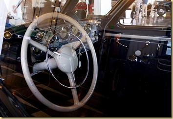 2012-08-29 - IN, Auburn - Automobile Museum-010