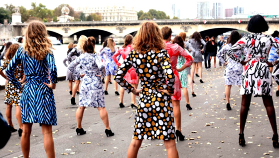 Flashmob Sephora Diane Von Furstenberg