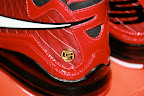 Throwback Thursday: LEBRON VII Heroes Pack Jordan PE nike air max lebron 7 pe hero pack deion 4 05 Throwback Thursday: LEBRON VII Heroes Pack Jordan PE