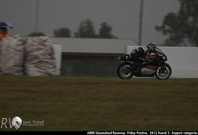 ASBK Queensland Raceway. Friday Practice.  2012 Round 3 - Support categories