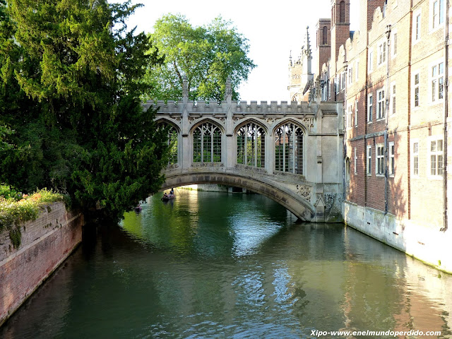 puente-college-sant-jhon-cambridge.JPG