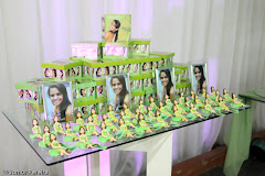 Fotos do evento Mayara Espíndola. Foto numero 008. Fotografia (fotografias) do fotógrafo profissional Junior Pereira que faz fotos de casamento, fotos 360°, fotos de 15 anos, fotos de eventos sociais, fotos de campanhas publicitárias e books fotográficos em Recife, Pernambuco (PE) e outras cidades do Nordeste. fotos casamento pe recife 360° de foto e video brasil 360 pernambuco festa br para casamentos fotografia casais fotografias digital show convite com