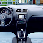 DB2009AU01704_large.jpg