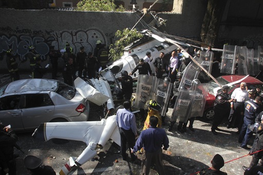 [Helicoptero_Desplome_Coyoacan-4%255B3%255D.jpg]