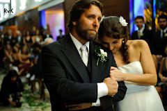 Fotos do evento Joana e Mauro. Foto numero 27 de Rogerio von Kruger, fotografo no Rio de Janeiro (RJ), que faz fotos de casamento, fotos de musica, fotos de shows e fotos de eventos. Rogerio von Kruger faz fotos digitais de casamento no Rio de Janeiro, RJ. fotos de casamento foto digital rio janeiro rj festa noiva noivas festas album casamentos digitais retrato fotografia penteado