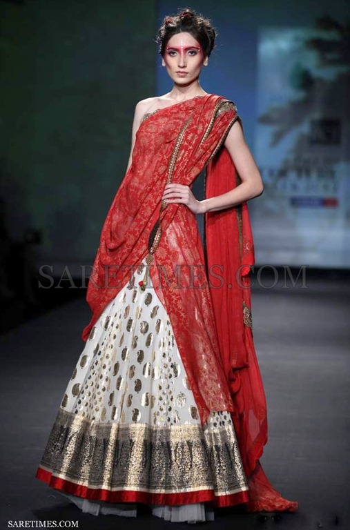 [Anjo_Modi_Red_Saree%255B4%255D.jpg]