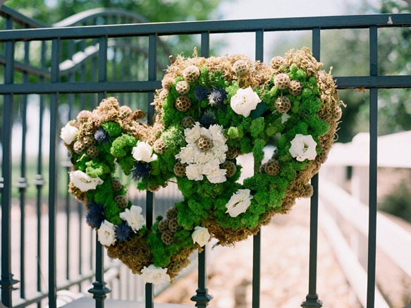 ash-00136 blooms by martha andrews