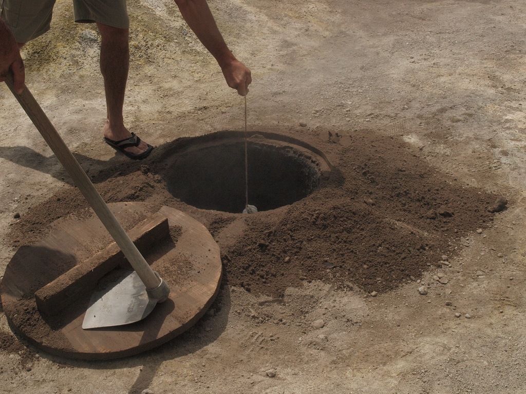 [P81064182.jpg]
