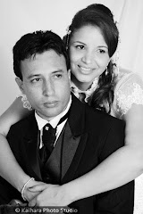 Album (digital) de fotos de Fabiana e Luciano do estudio de foto e video Studio Kaihara, que faz fotos de casamento (fotografia de casamento), fotos de 15 anos (fotografia de quinze anos), fotos de aniversarios (fotografia de aniversario), fotos de books (book fotografico), fotos de gravidas (fotografia de gestantes), fotos de modelos (book fotografico de modelo), fotos infantis (fotografia de criancas e bebes), videos de casamento (filmagem de casamento), videos de 15 anos (filmagem de quinze anos) e video de aniversario (filmagem de aniversario). fotos casamento ourinhos de sp books sao paulo book fotografico são 15 anos gravidas festa infantil modelos foto studio gestantes bebês criança mais noivas doces buquet fotografos na porta lembrancinha