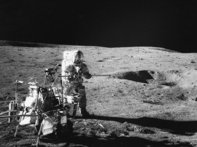 [apollo-14-commander-and-fifth-man-to-walk-on-the-moon-alan-b-shepard-jr-1971%255B4%255D.jpg]