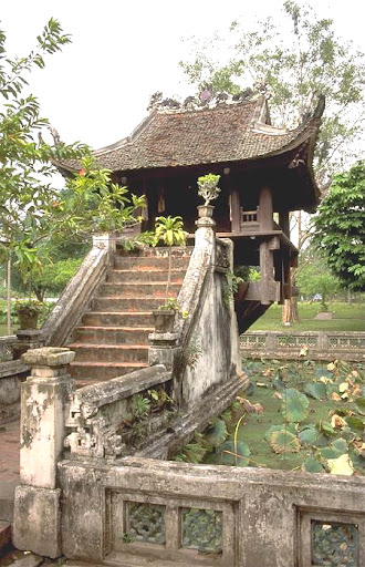 ChuaMotCot(DienHuu)_07.jpg