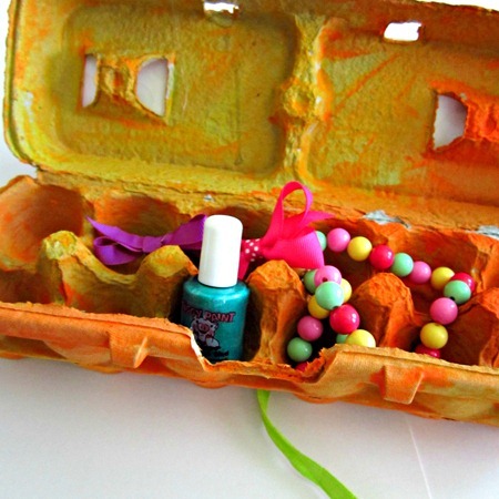 Egg Carton Jewelry Box 5