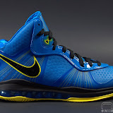 NikeAirMaxLeBronVIIIShowcase Nike Air Max LeBron 8