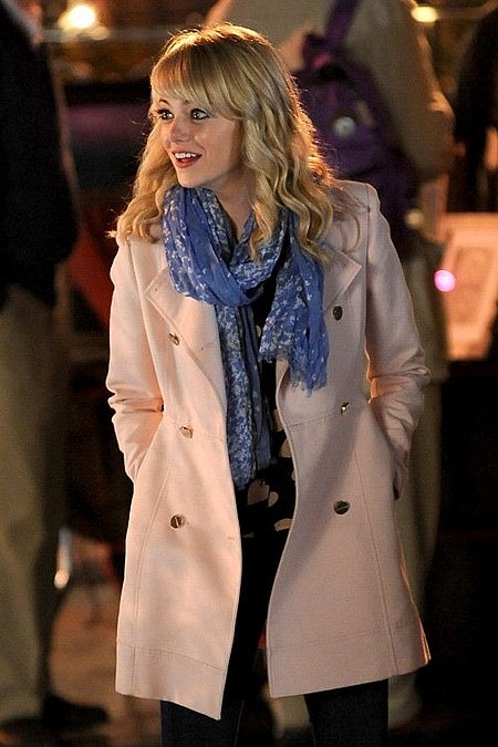 Emma Stone and Andrew Garfield on the Set of The Amazing Spider-Man 2 04